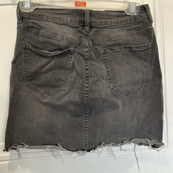 PacSun Grey Denim Skirt - Picture 2 of 3